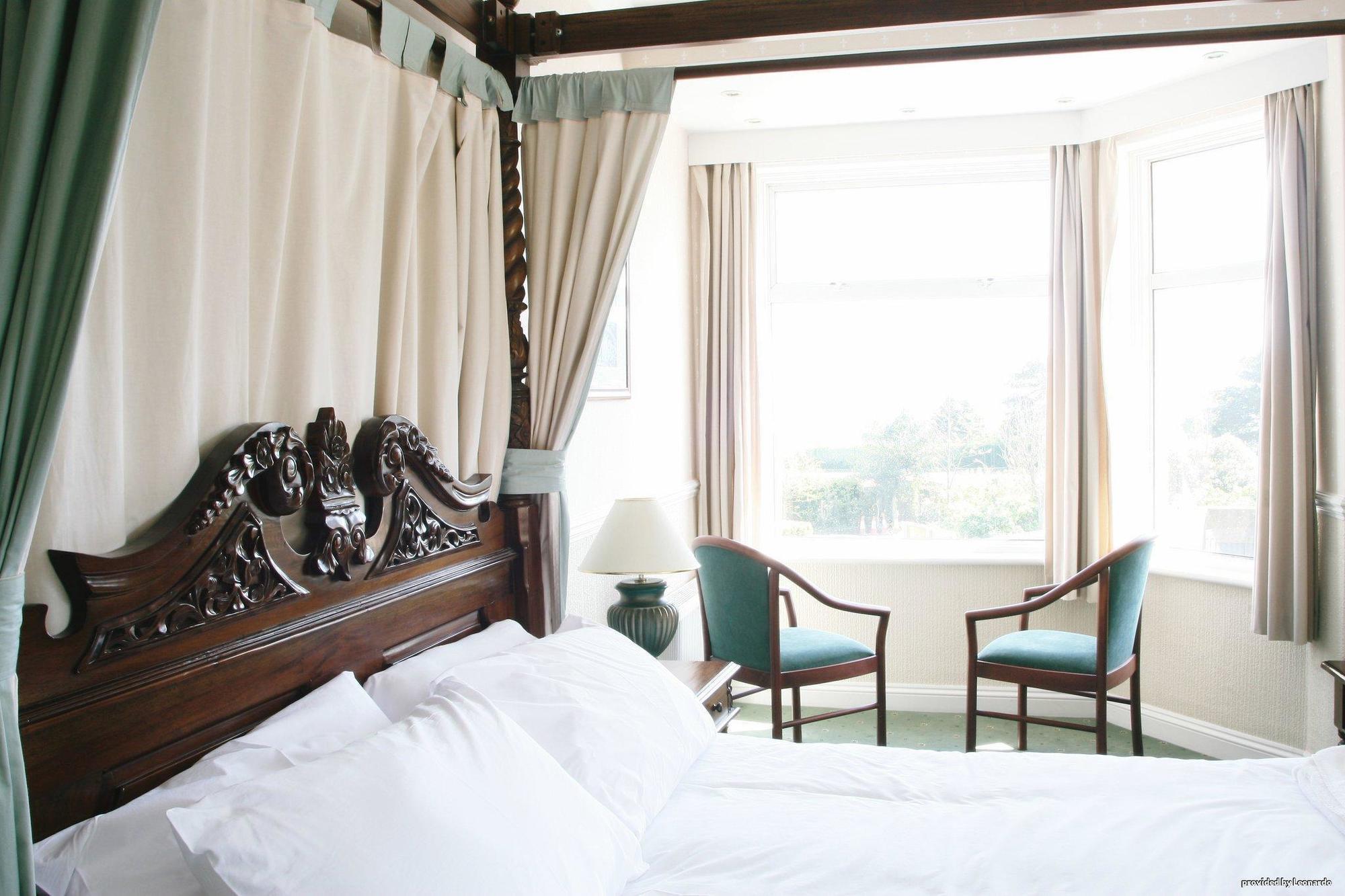 Cliff Head Hotel Carlyon Bay Rom bilde
